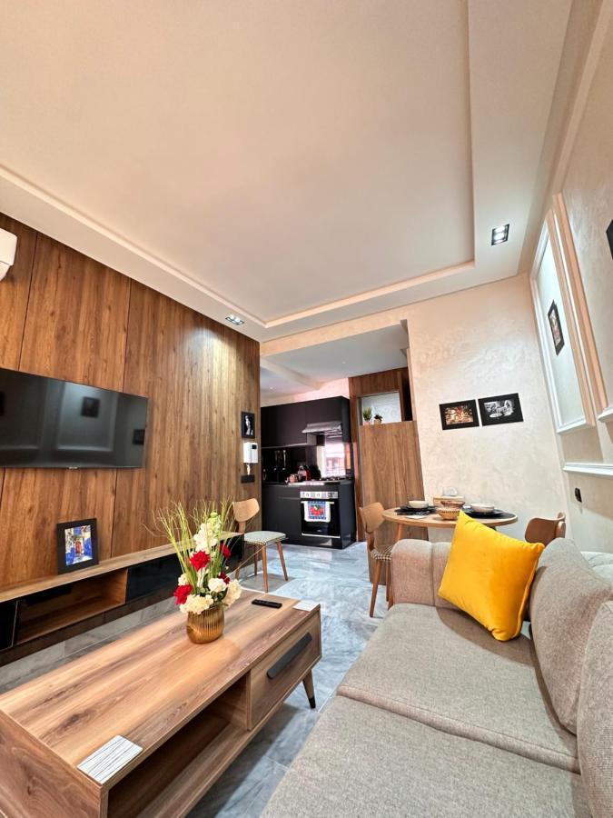 Luxueux Studio A Cote De Mcdo & Zara Maarif Касабланка Экстерьер фото