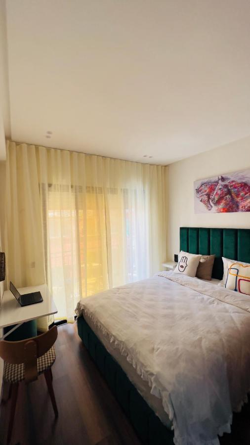 Luxueux Studio A Cote De Mcdo & Zara Maarif Касабланка Экстерьер фото